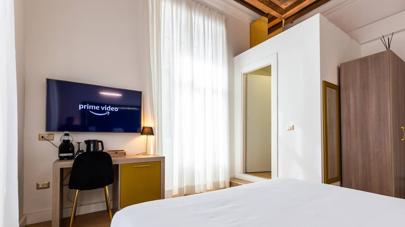 IMG--0581--cavour-luxury-rooms