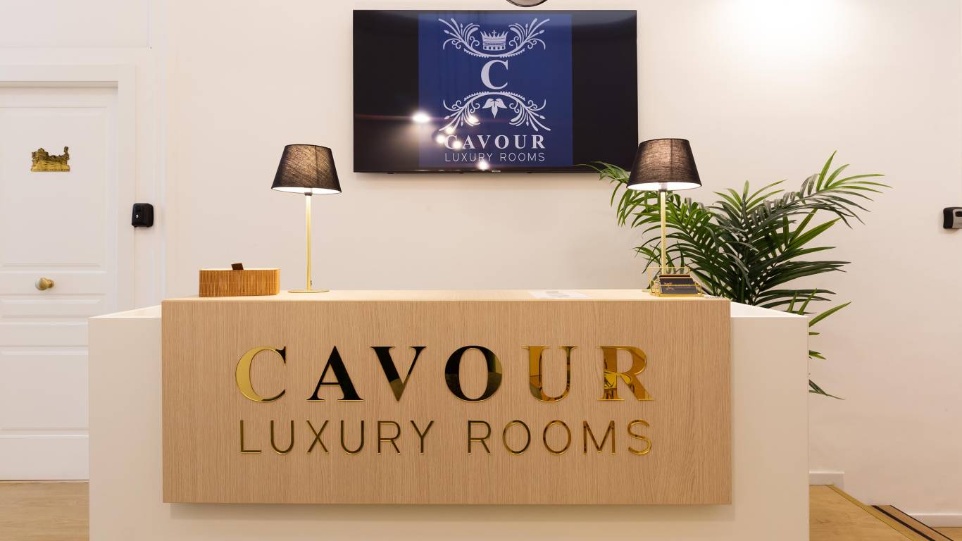 IMG--1108--cavour-luxury-rooms