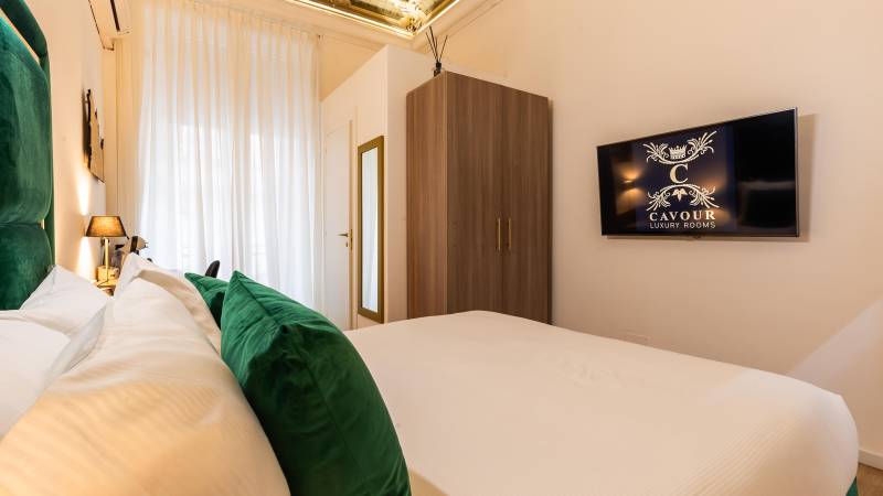 IMG--0866-3--cavour-luxury-rooms