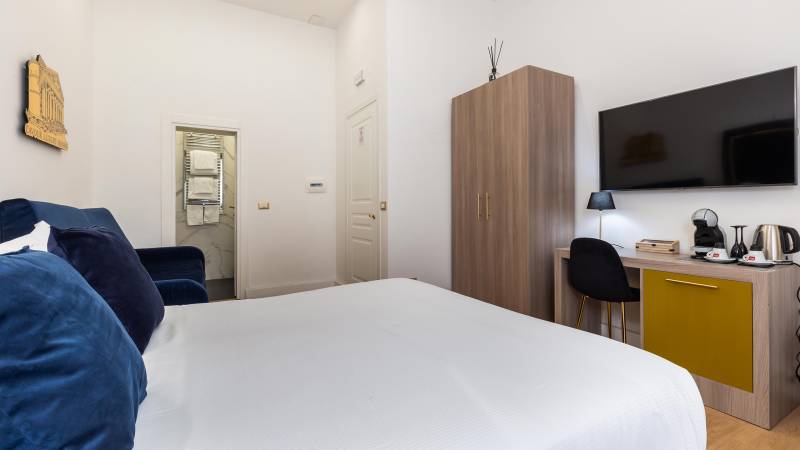 IMG--1150--cavour-luxury-rooms